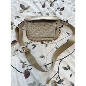 Michael Kors Belt bag